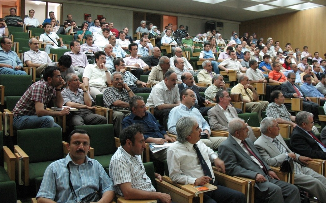 11 Haziran 2010 Alevilik Paneli-9