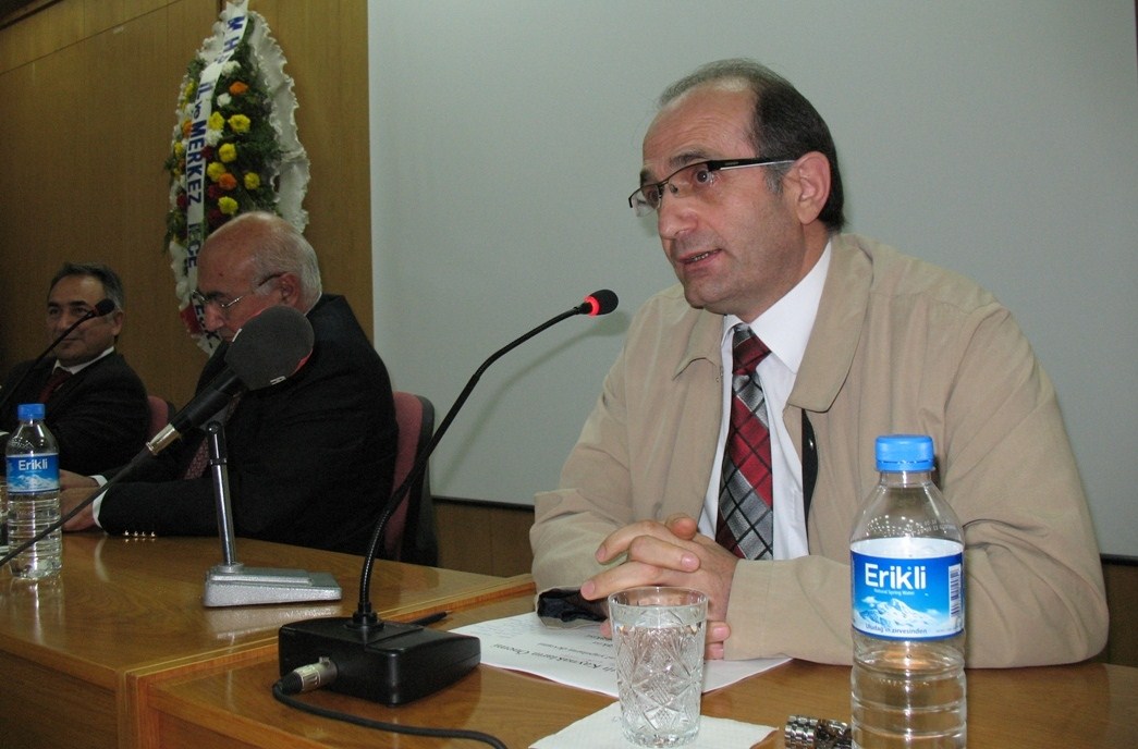11 Haziran 2010 Alevilik Paneli-10