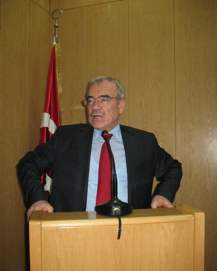 11 Haziran 2010 Alevilik Paneli-13
